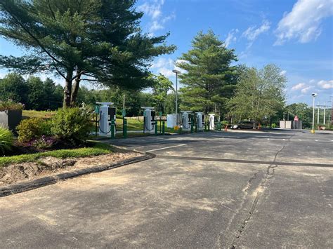 Fairfield Inn Boston Tewksbury/Andover | Tewksbury, MA | EV Station