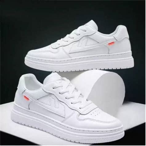 White Shoes - Upto 50% to 80% OFF on White Shoes Online For Men At Best ...