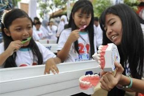 “Usaha Kesehatan Gigi Sekolah (UKGS) Di Masa Pandemi Covid-19” Karya ...
