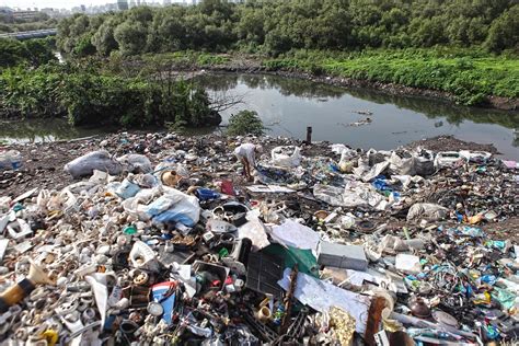 पंचतत्व: मुंबई की मीठी नदी की कड़वी दास्तान - Junputh
