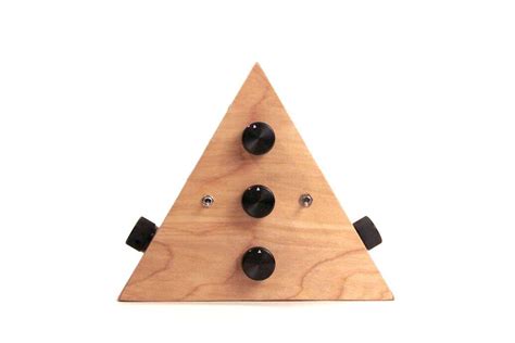 How to Put Words into Toy Speakers Using Arduino 的图像结果