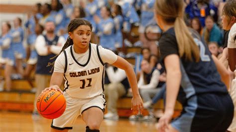 Shelby basketball hosts Burns, RS Central in NCHSAA basketball playoffs