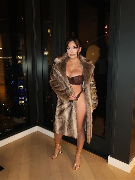 Karla Perez (@kkarlita_) • Instagram photos and videos