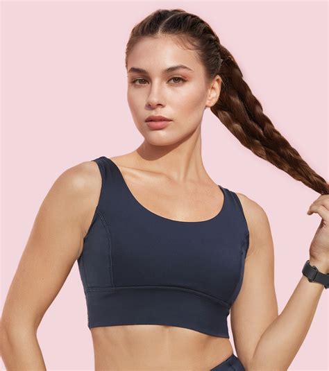Enamor Sleeveless Crew Neck Crop length Pull On Sports Bra For Women