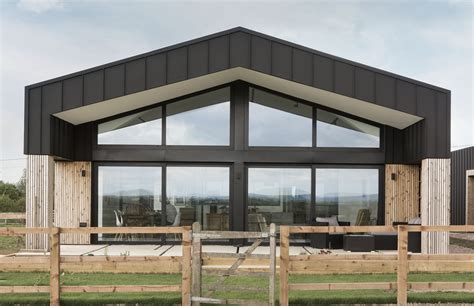 Contemporary Class Q Conversion Cladding