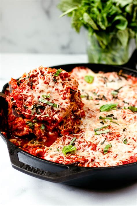Healthier Eggplant Parmesan Skillet Bake • Daisybeet