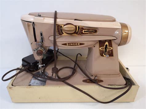 1950S SINGER SEWING MACHINE FROM MARY BORGSTROM