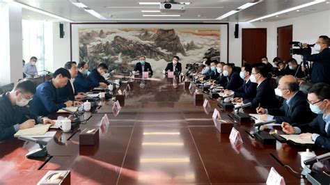 西咸新区召开新任职干部代表集体谈话座谈会-陕西省西咸新区开发建设管理委员会