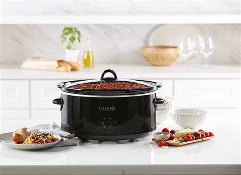 Crock-Pot Large 8 Quart Oval Manual Slow Cooker and Food Warmer, Black ...