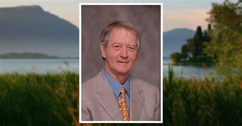 Obituary | Larry Daniel | Gorman-Scharpf Funeral Home, Inc.