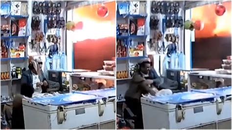 WATCH: Yemen Shopkeeper Witnesses US Airstrikes On Houthi-Dominated ...