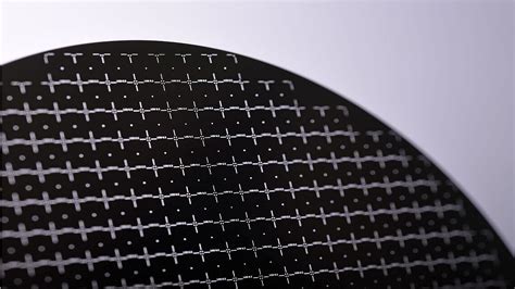 Glass Wafer Processing with high-end equipment | RENA