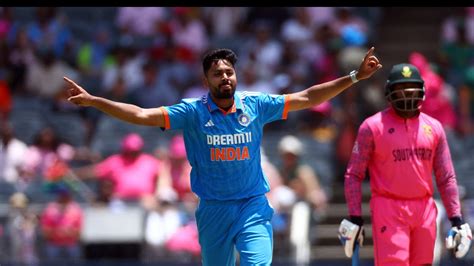 SA v IND: Avesh Khan breathes fire in Johannesburg