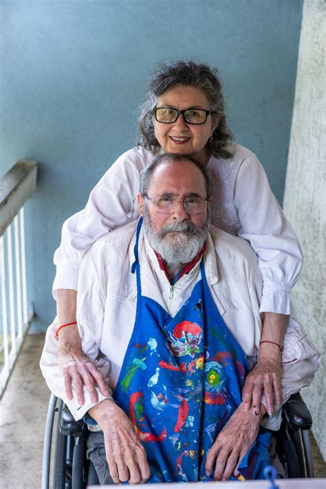 Chicano pioneer Beto de la Rocha found art in a 'storm of scribble ...