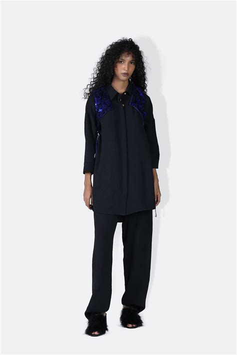 431-88 by Shweta Kapur - Blue Moka Set With X Overlay - Elahe