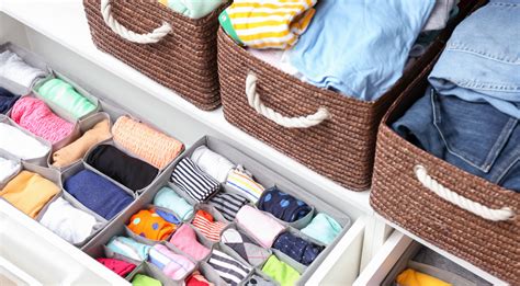 Smart Tips for Organizing Clothes & Wardrobes | Tidy Sleep