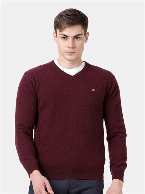 Buy T Base Men Maroon Pullover - Sweaters for Men 19172240 | Myntra
