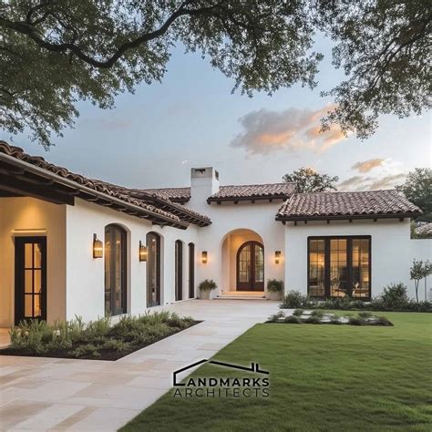 Hacienda Style Mansion Spanish Style Homes Are Ideal For Hot, Dry