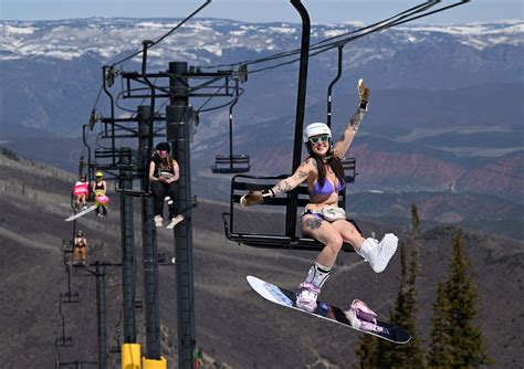 At Boot Tan Fest, skiing naked is the ultimate female empowerment