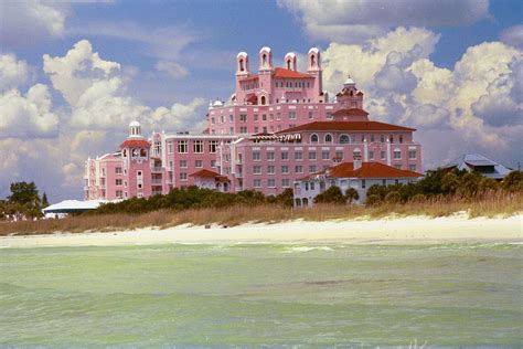 Pink Palace Hotel Florida | The Don CeSar, St Pete Beach – LSBGB