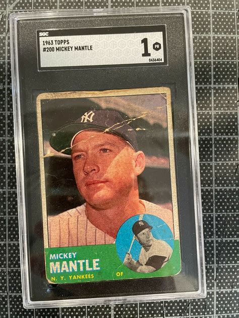 Mickey Mantle Baseball Cards Mint Condition Mickey Mantle Card Sells