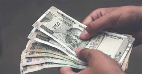 What is Paper Money - History, Importance, Working and Example