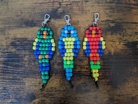 Tropical Bird Bead Animal Keychains Bead Pet Pony Bead Keychain Plastic ...