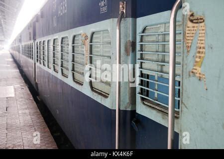 Sleeper Class 的图像结果