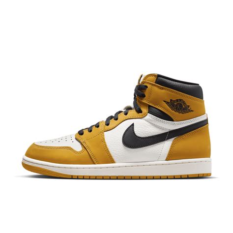 Air Jordan 1 High OG 'Yellow Ochre' (DZ5485-701) release date. Nike SNKRS