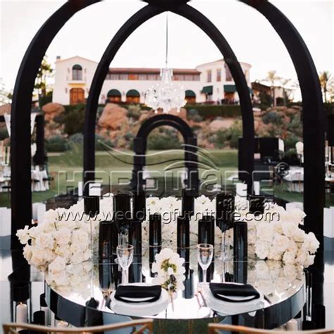 Wedding Reception Table Set Up 的图像结果