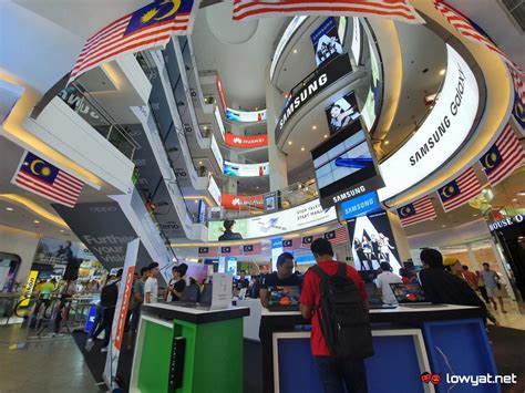 Computer Store Network 的图像结果