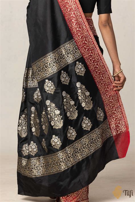'Vilakshana' Black-Maroon Pure Katan Silk Banarasi Handloom Saree - Tilfi