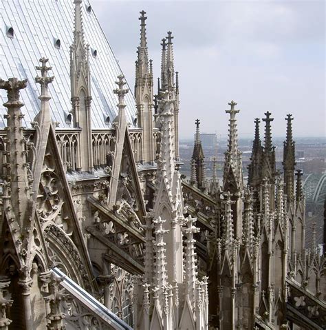 Art 101: Gothic Art & Architecture | Art & Object