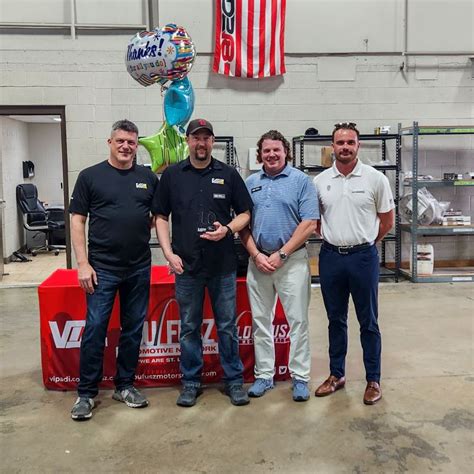 Image result for Distribuidores VIP