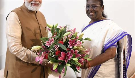 Female President of India 的图像结果