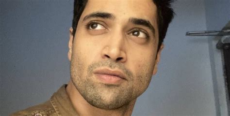 Fans Accuse Adivi Sesh Of Disrespecting Senior Stars Kamal Haasan ...