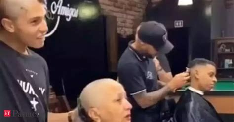 Video gone viral: Man tonsures head in solidarity with mom undergoing ...