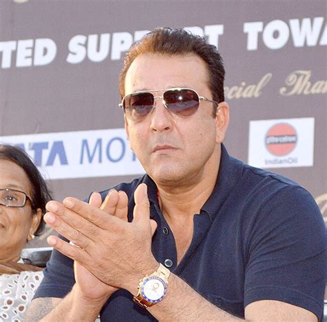 Sanjay Dutt donates mobile mammography ambulance - India Today