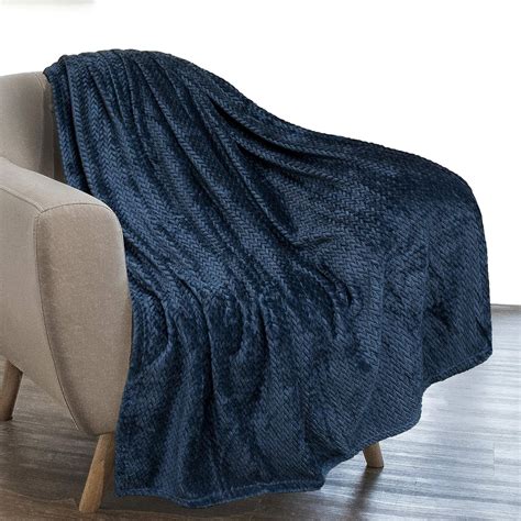 Astonishing Blue Throw Blanket Ideas | Superior Modifikasi