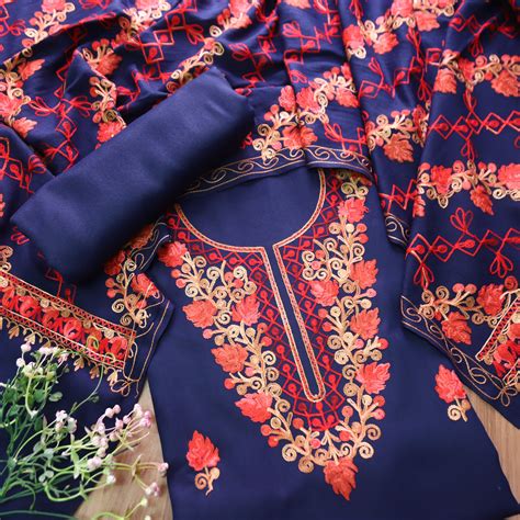 दामन Royal Blue Woven with Kashida Embroidery Semi Pashmina Winter Set ...