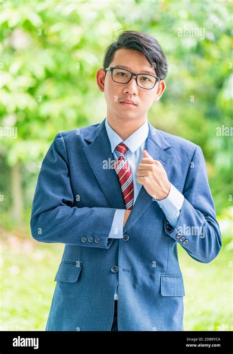 Chinese Business Men 的图像结果