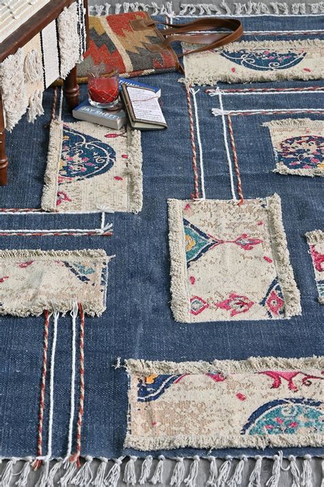 DEVSARA - HAND EMBROIDERED WITH PATCHWORK RUG