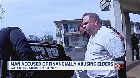 Man accused of financially abusing elderly people arrested in Bowling Green