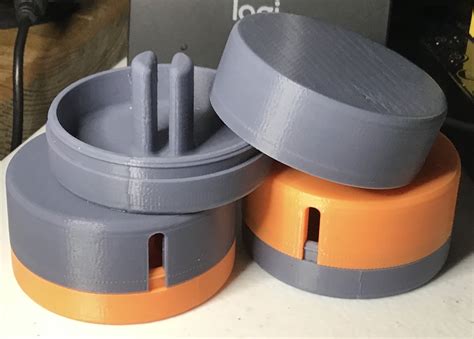 3D Printable Cable organizer V2 by MarvinGbrt