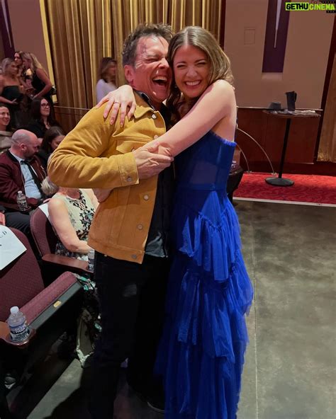 Actress Sarah Fisher HD Photos and Wallpapers August 2025 | Gethu Cinema