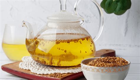 6 Proven Health Benefits of Buckwheat Tea - lifeberrys.com