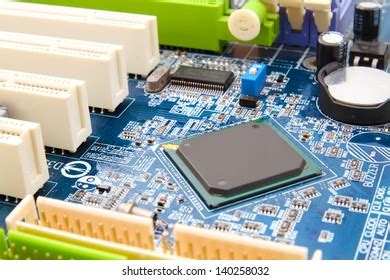 Main Computer 的图像结果