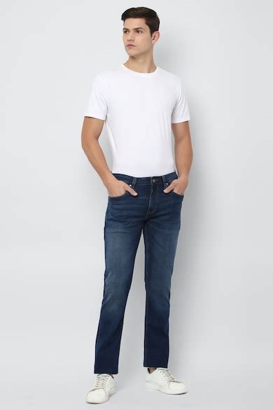 Buy Men Navy Dark Slim Fit Jeans Online - 698908 | Louis Philippe