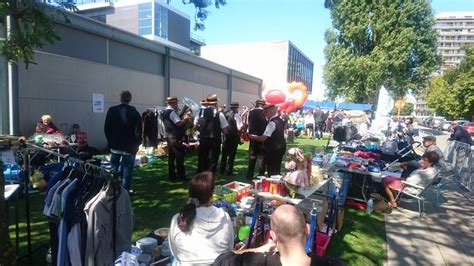 Jaarlijkse Rommelmarkt Melody Makers, Zinnialaan 2, 8400 Oostende ...