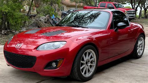The One Miata Everyone Loves To Hate Is A Lot More Appealing With A Massive V8